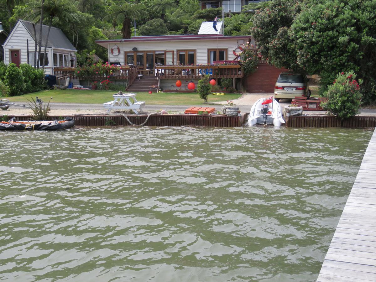 Waterfront Bed And Breakfast Picton Kültér fotó